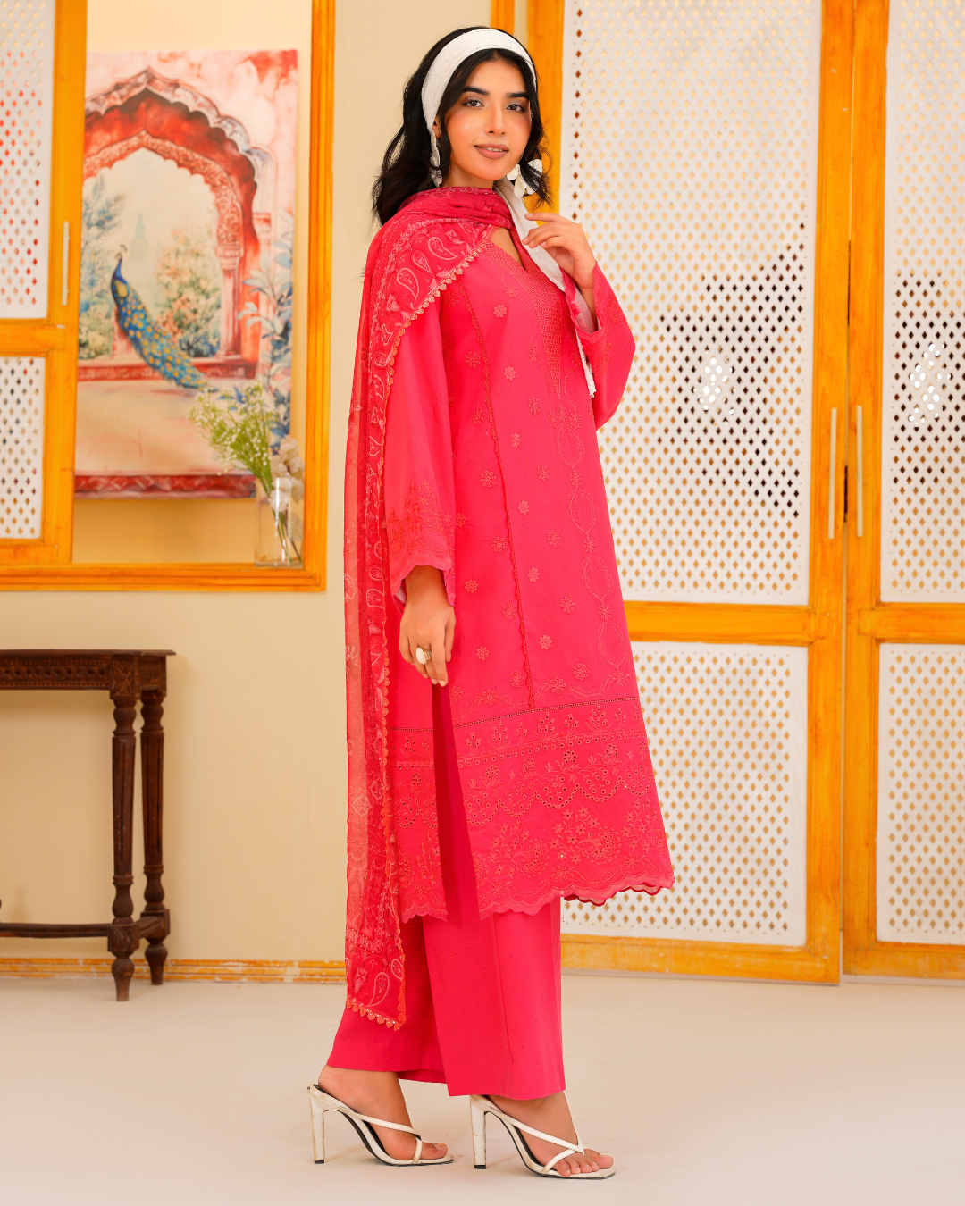 ROYAL PINK CHARM